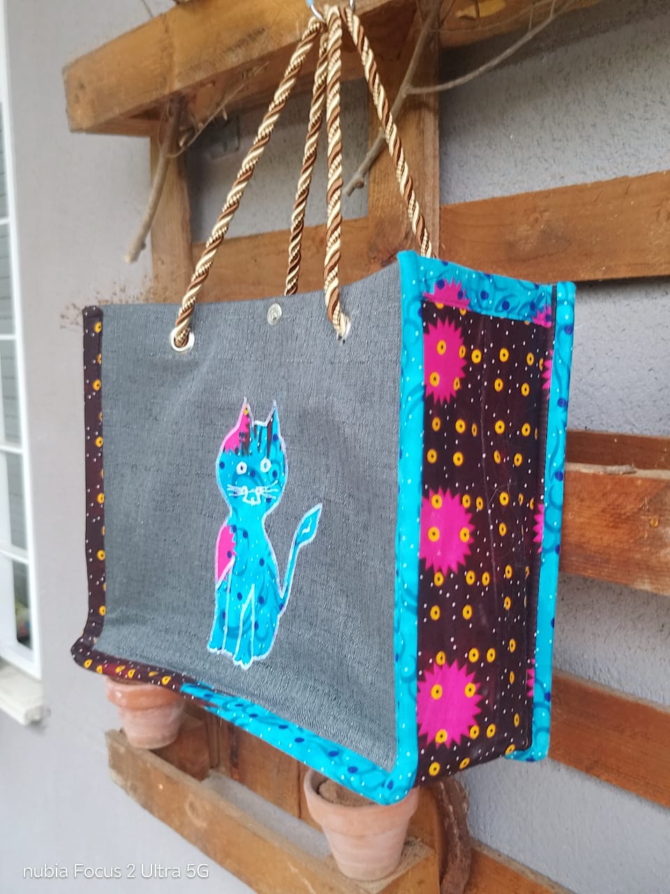 Bolso Kwaleon · Tote Bag Edición Felina (Gris/Azul)