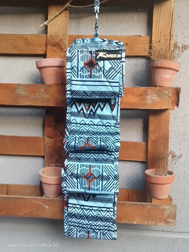 Organizador Colgante para 3 Rollos de Baño – Estampado Africano - KWALEON