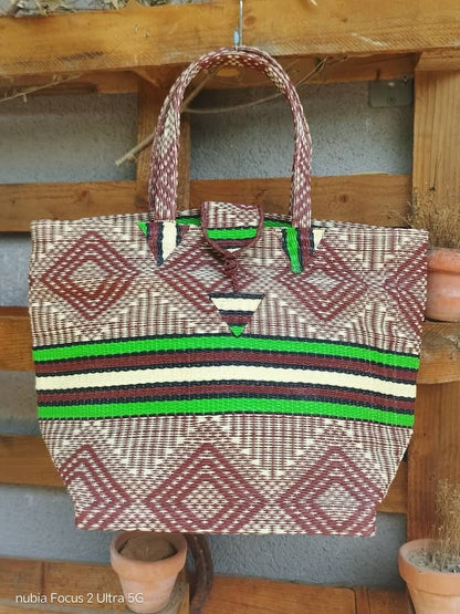 Tote Bag Africana XL – Plástico Reciclado Tejido a Mano (Trival) - KWALEON